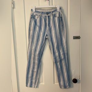 American Eagle High Rise Jeans